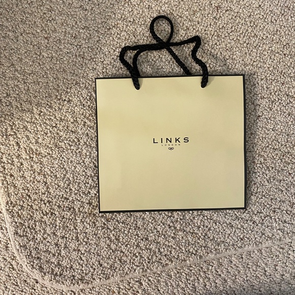 Links of London Pouches & Carrier Bags - Picture 4 of 4